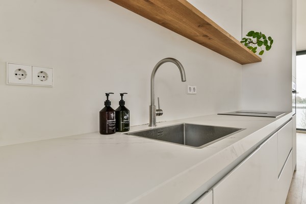 Medium property photo - Kea Boumanstraat 38D, 1095 MA Amsterdam